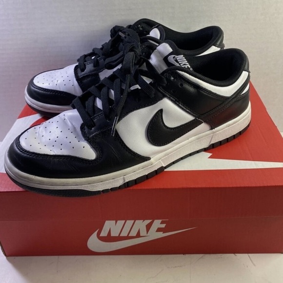 Nike SB Dunk Low leather low trainers Sz 9.5 Black White - Picture 5 of 12